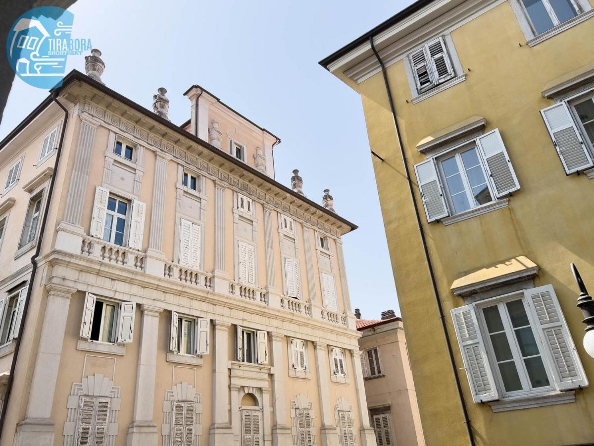 Cavana 2 Tirabora Short Rent Триест Екстериор снимка