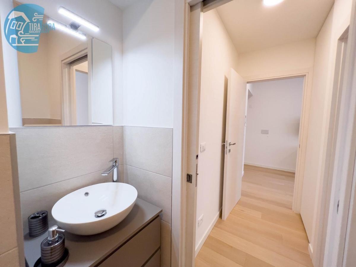 Cavana 2 Tirabora Short Rent Триест Екстериор снимка