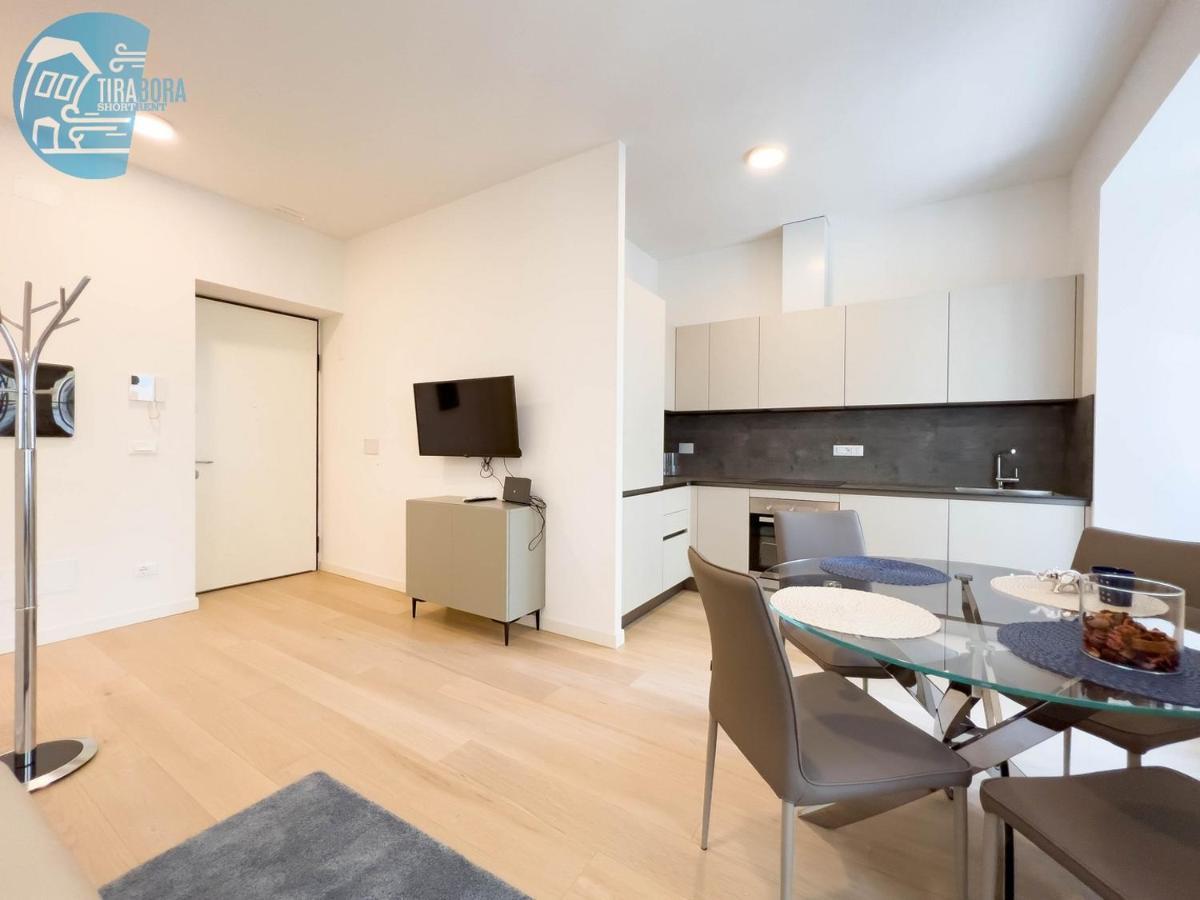 Cavana 2 Tirabora Short Rent Триест Екстериор снимка